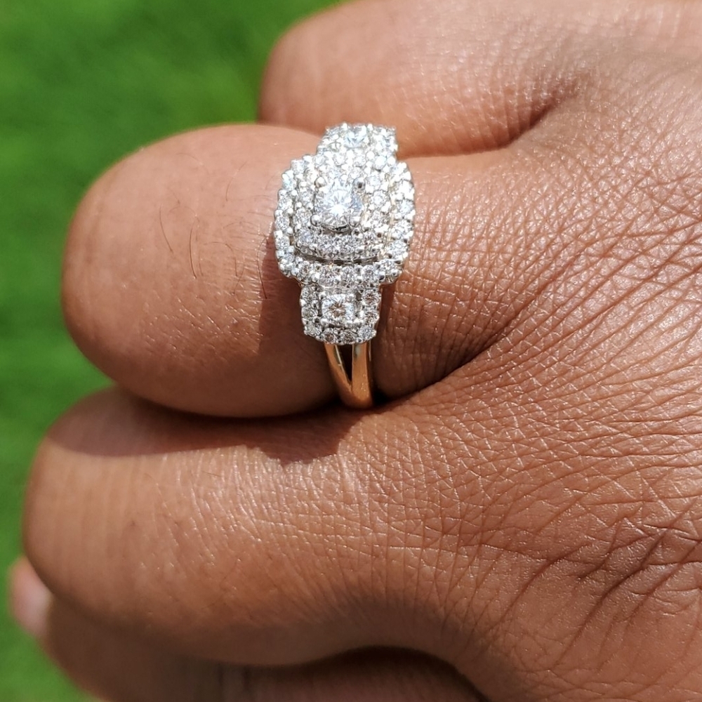NEW OLD STOCK / NEVER WORN — 14K Yellow Gold Natural Diamond Ring, Size 7